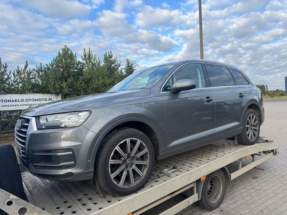 Audi Q7 3.0 TDI Quattro 272KM 2017r dach panoramiczny/ 7-osobowy/ bezwypadkowy