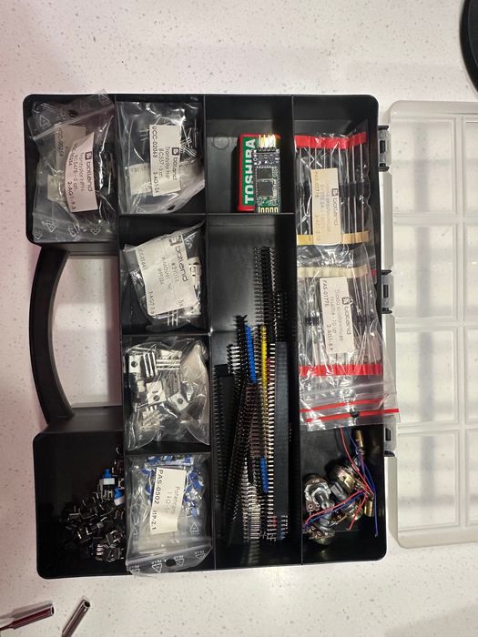 Duży zestaw elektroniki Arduino, czujników, serw, silników...