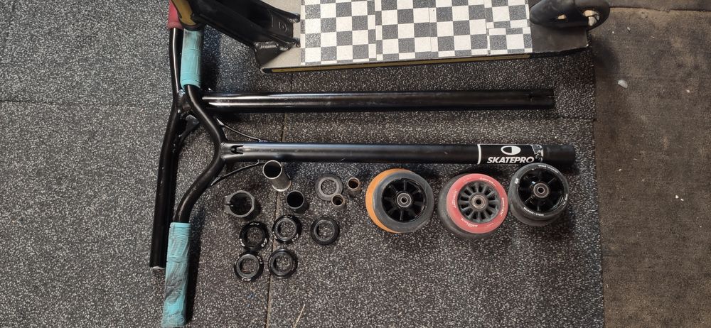 Sprzedam części do hulajnogi wyczynowej