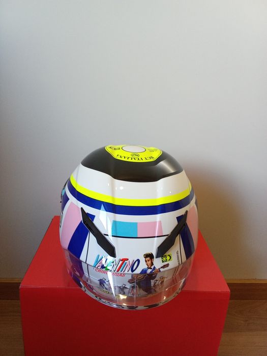 AGV PISTA GP RR edição limitada VR 46 carbono