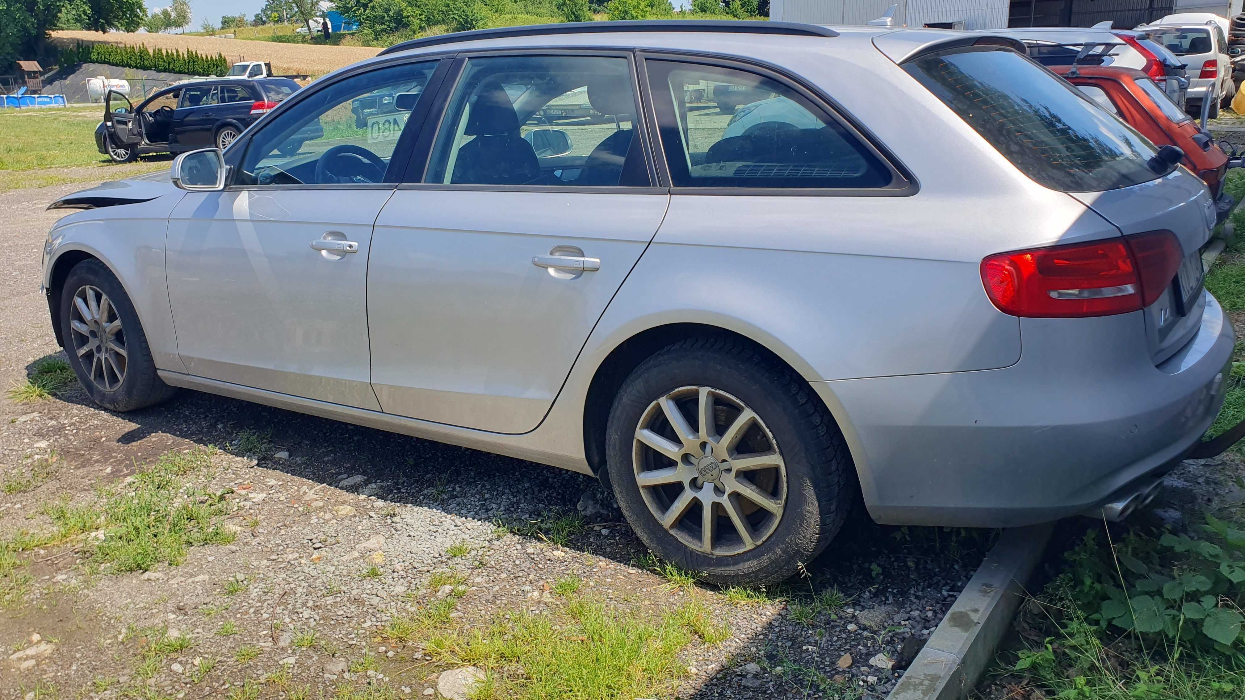 Audi A4 B8 LIFT 2015r 2,0 TDI Manual Lekko Uszkodzona Zarejestrowana
