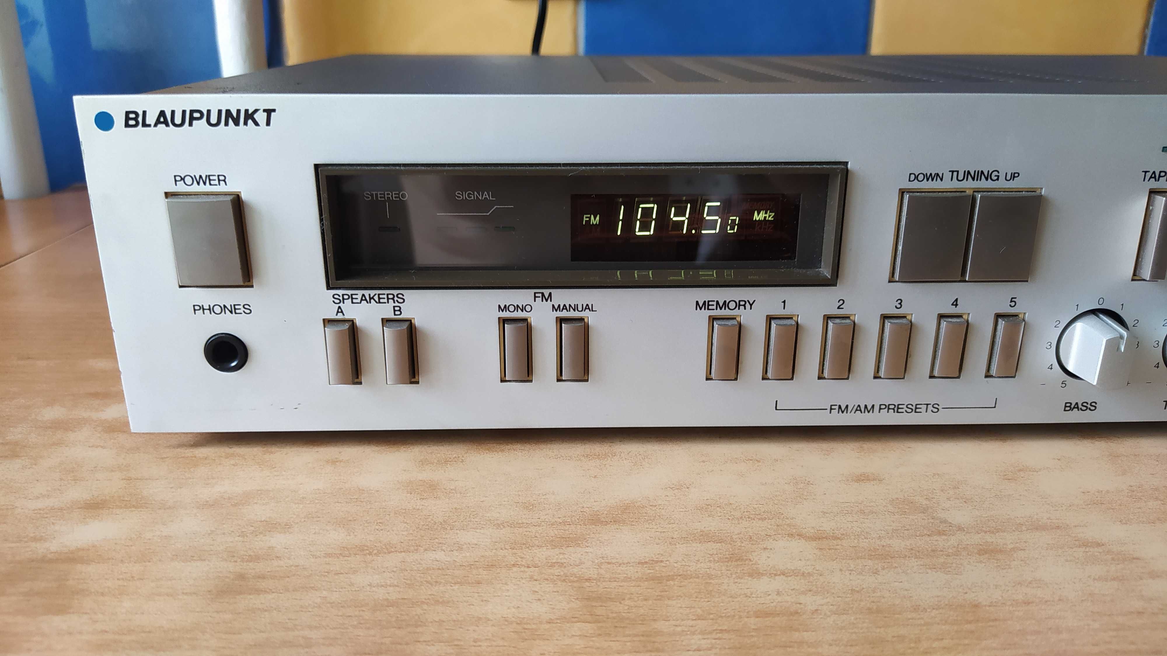 Ресивер Blaupunkt R-4200 Receiver