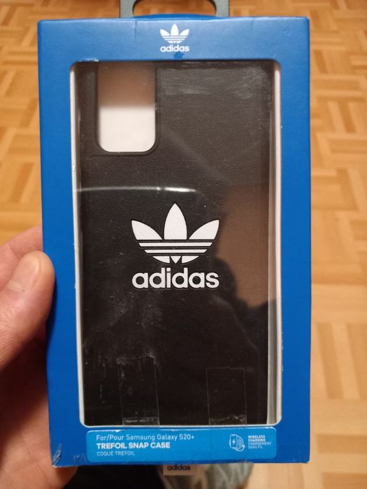 Etui Adidas czarne