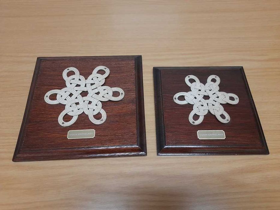 Quadros com Nó (Coxim Estrelado 20 x 20 cm e 24 x 24 cm)