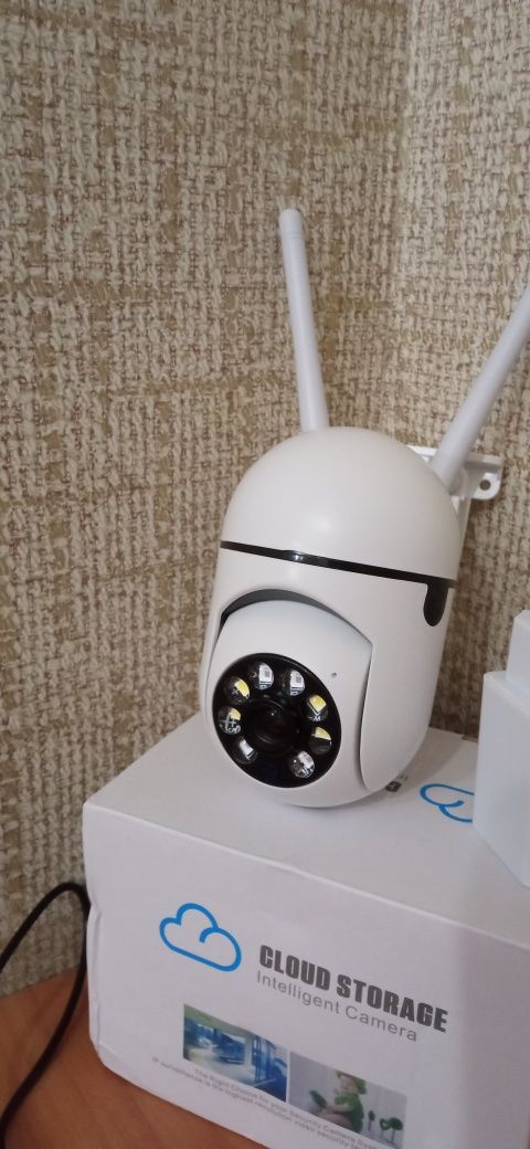 Камера видеонаблюдения відеоспостереження WiFi С адаптером