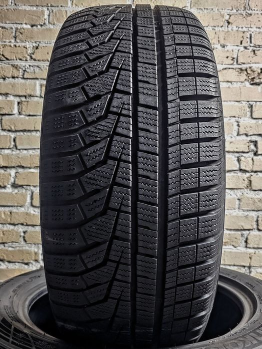 Зимова пара 215/55r17 Hankook | 8mm | 2022 | Korea | Преміум шини