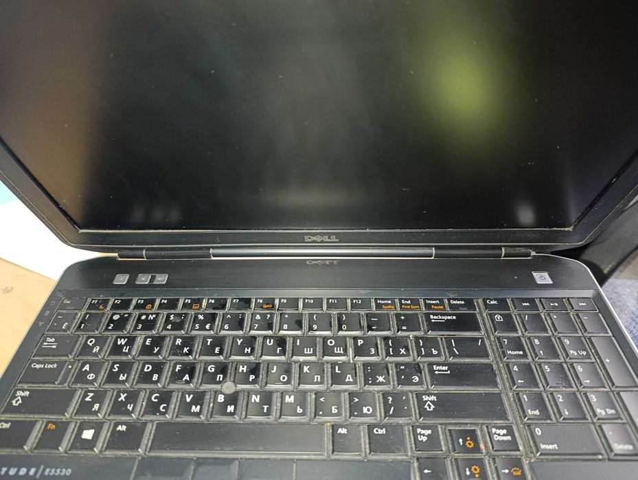 Ноутбук Dell Latitude E5530 в робочому стані
