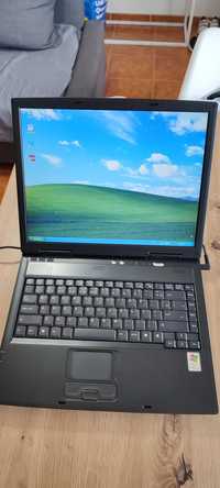 Laptop Supratech ECS 536