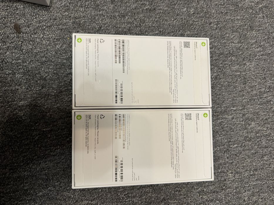 Продам Iphone 17 256gb black/white eSim