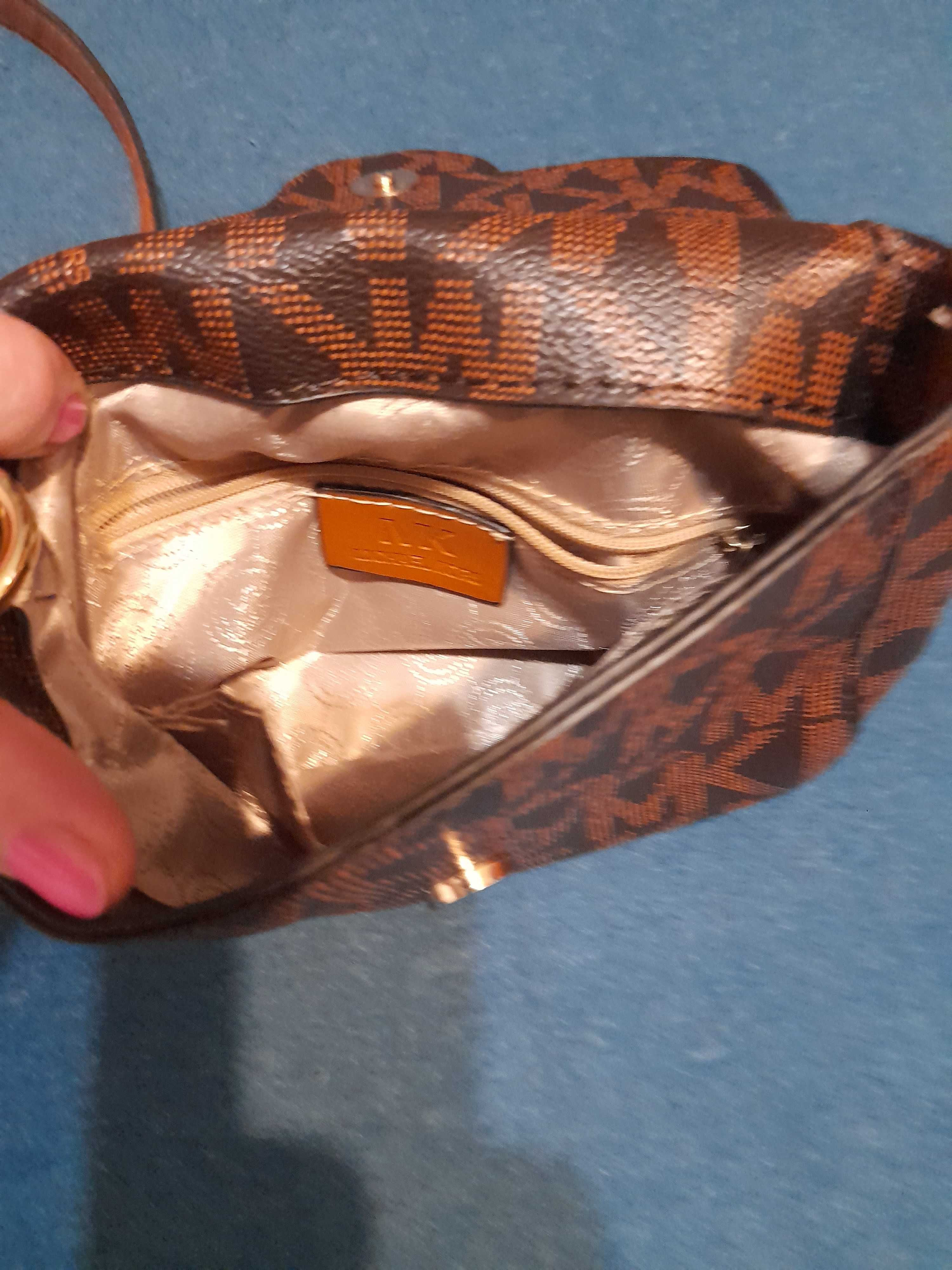 Malutka torebka Michael Kors