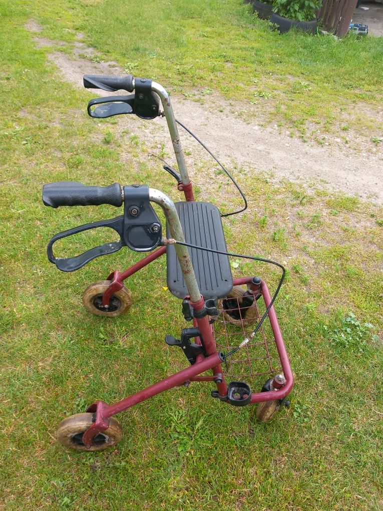 Wózek chodzik balkonik