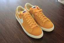 NIKE Wmns Blazer Low Suede