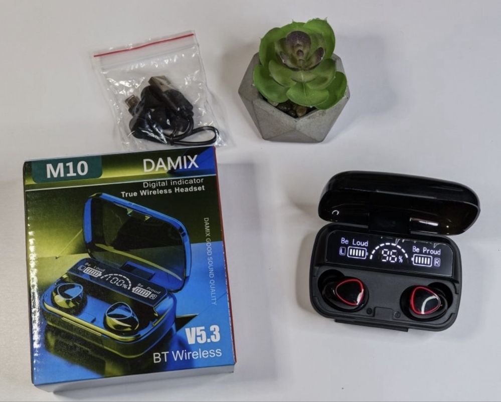 Наушники TWS M10 Bluetooth 5.3 с LED-дисплеем и зарядным кейсом