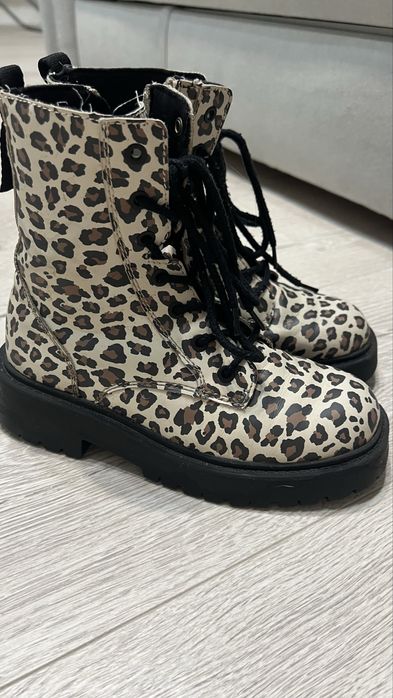 Чоботи zara 32 розмір