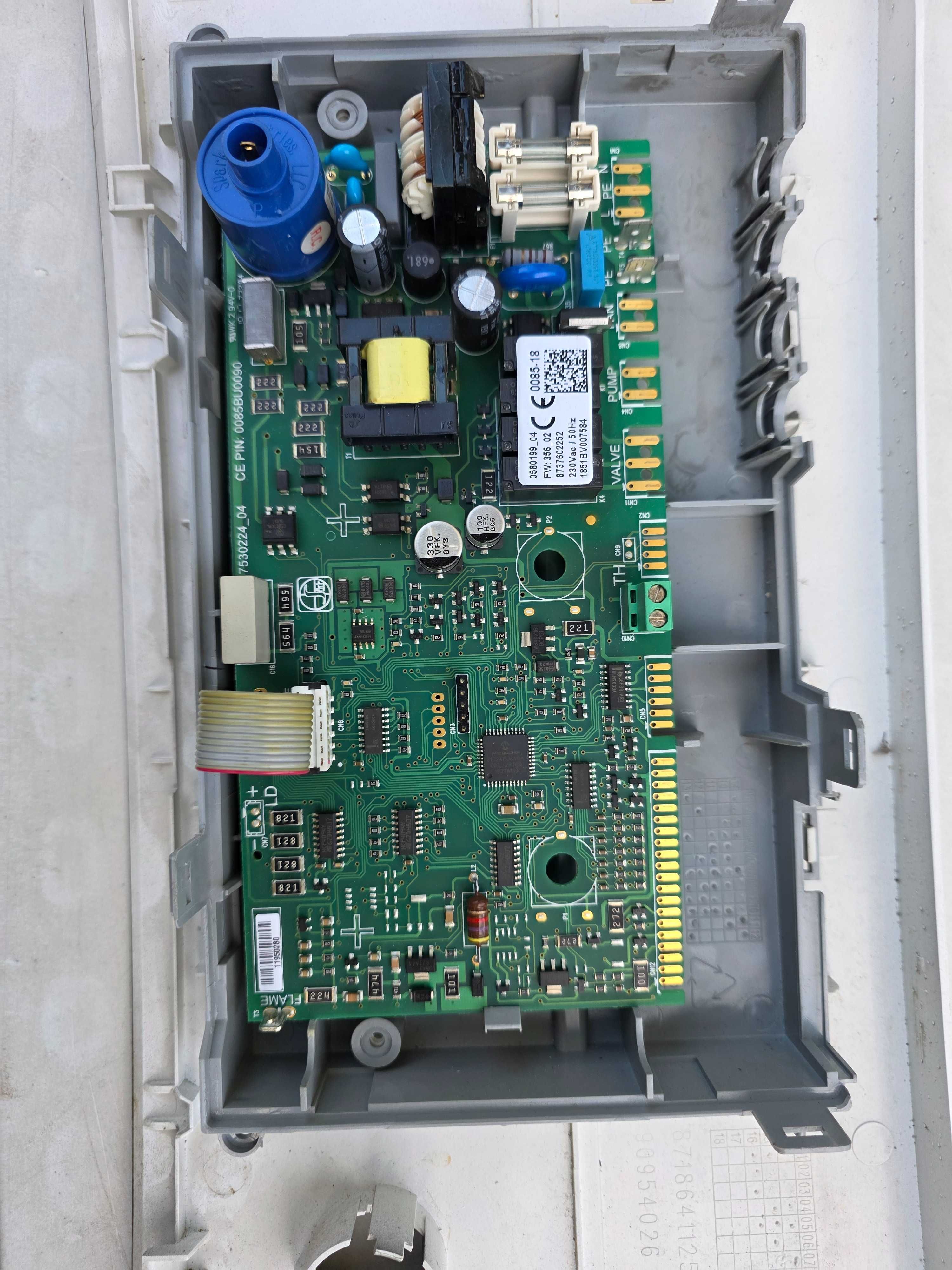 Buderus Logamax Plus GB 012płyta główna