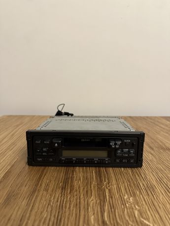 Oryginalne radio samochodowe do Mazdy 626 r. 1997