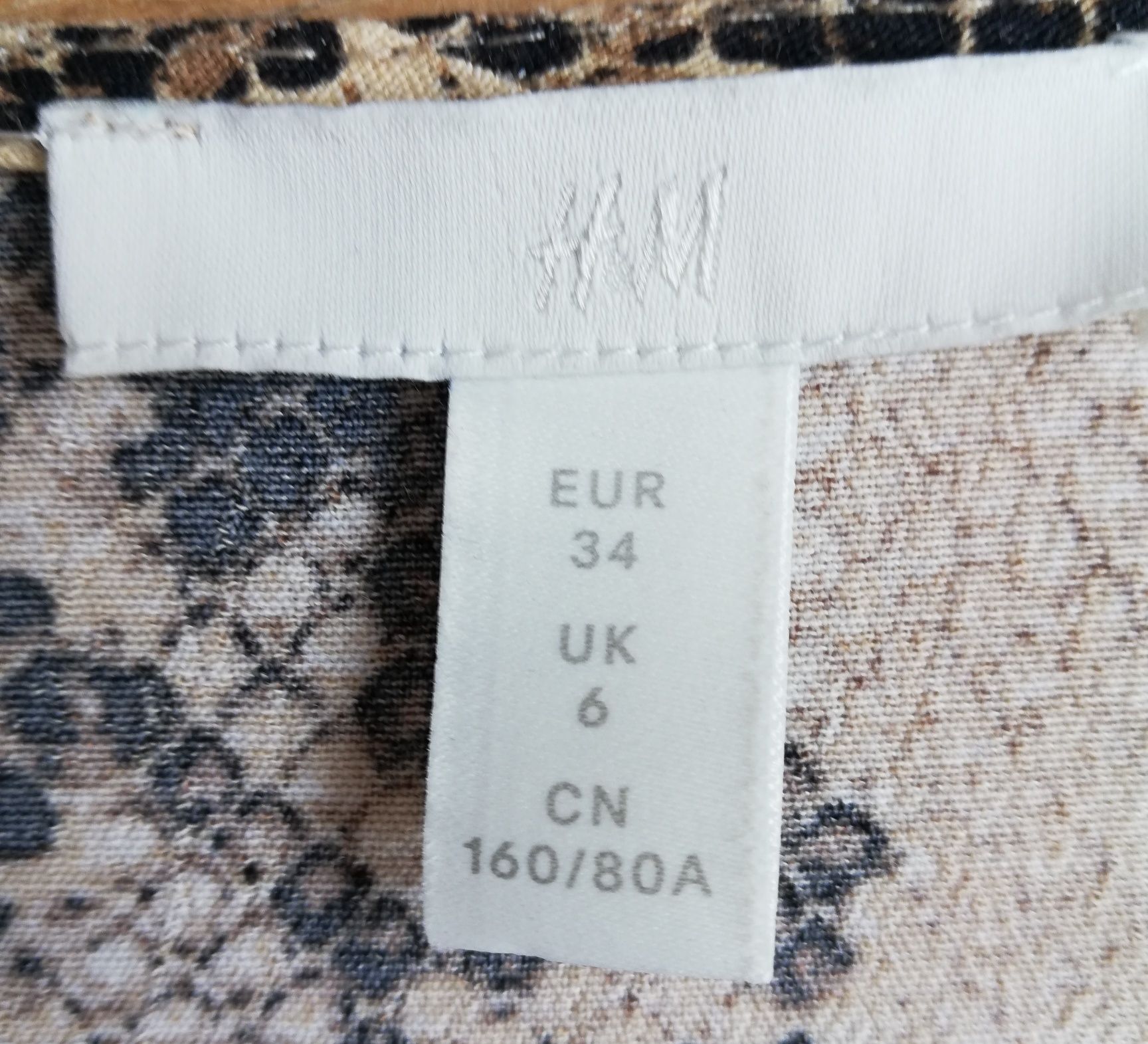 Sukienka skórka węża H&M r. 34