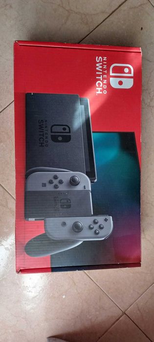 Consola Nintendo Switch em excelente estado