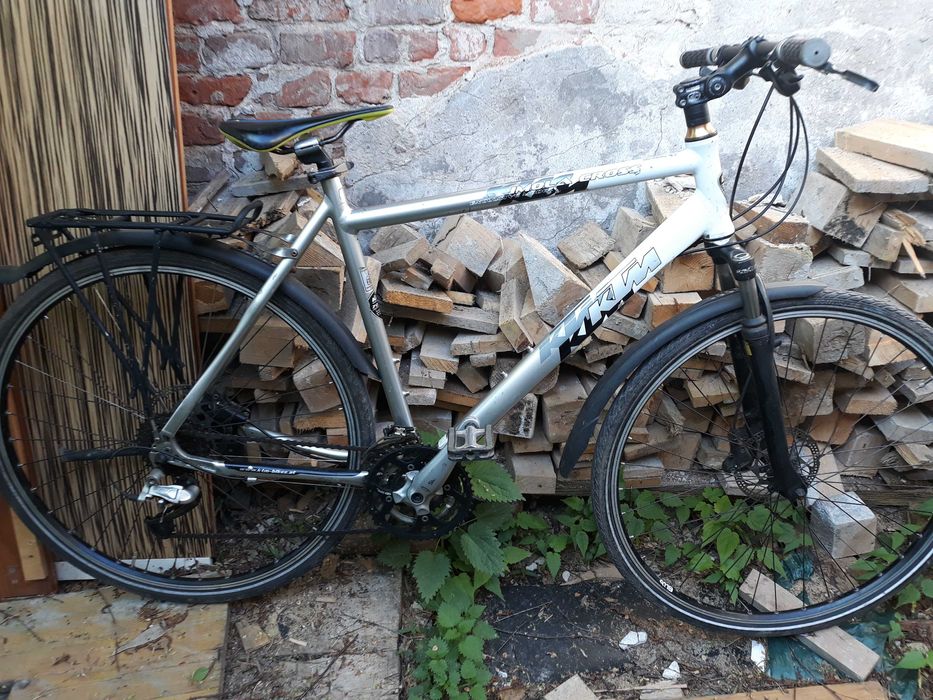 Rower Hercules ,aluminium,amortyzacja,hydraulika tarcze ,koła28