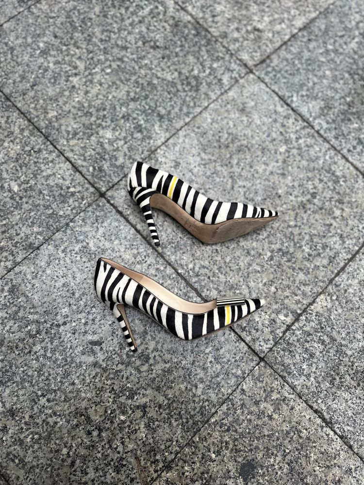 Szpilki czarno biale Jimmy Choo 40.5