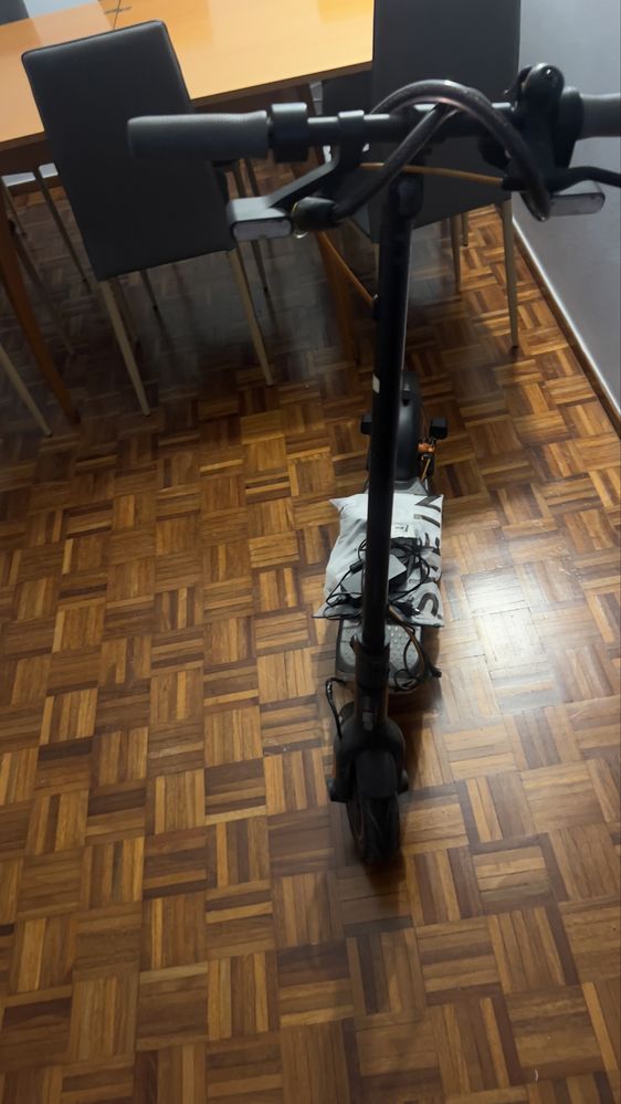 Trotinet nineboot