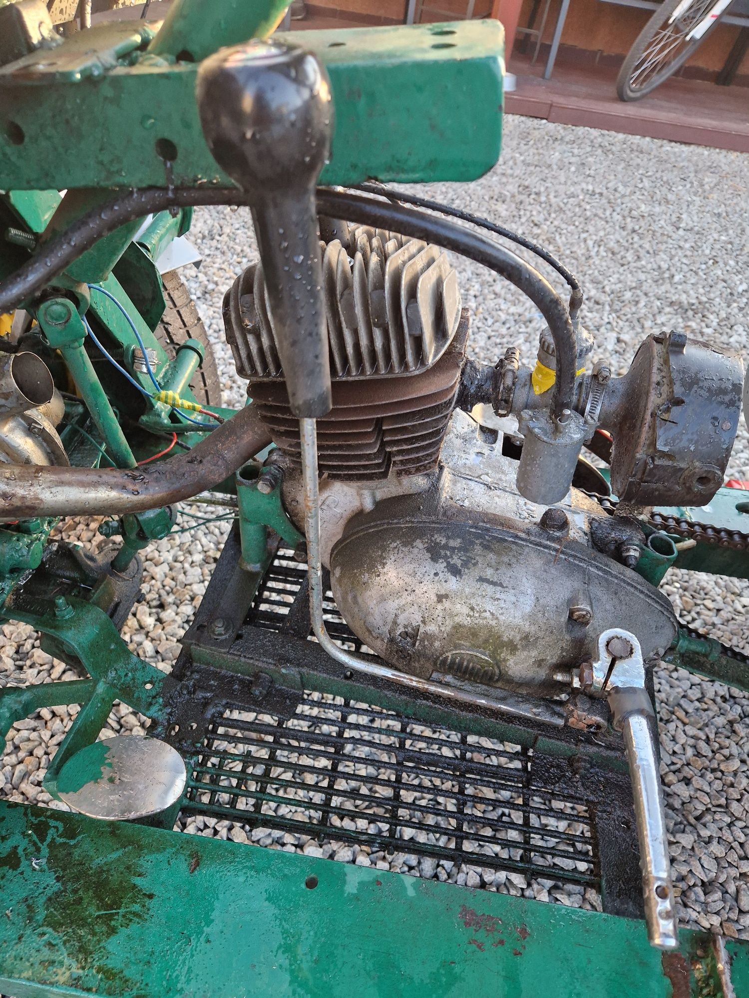 Traktorek sam na silniku Wsk 125