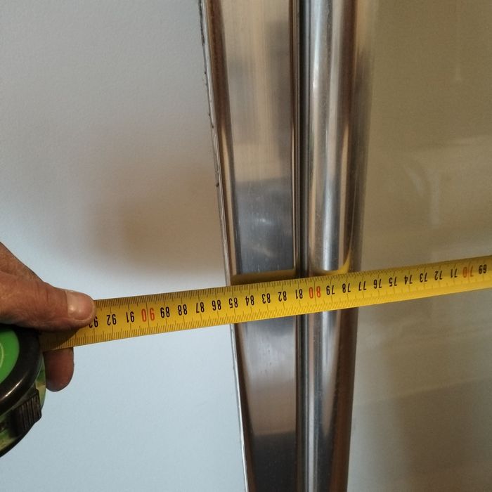 Vendo resguardo de banheira em muito bom estado e de qualidade