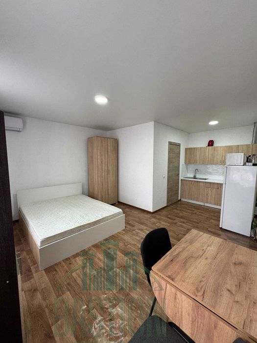 Продаж квартири студії за 32000$ з ремонтом