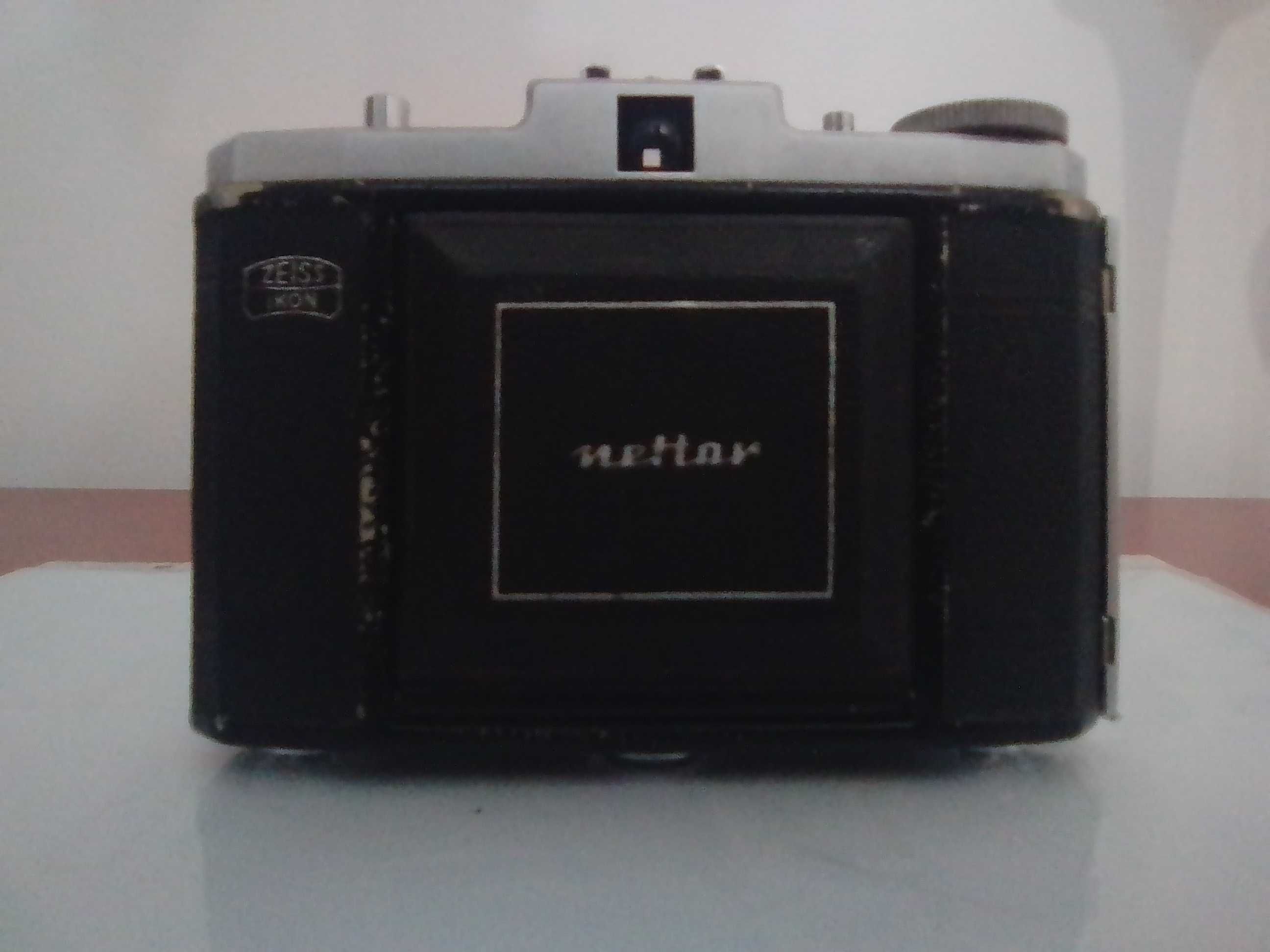 Máquina Fotográfica Zeiss Ikon nettar