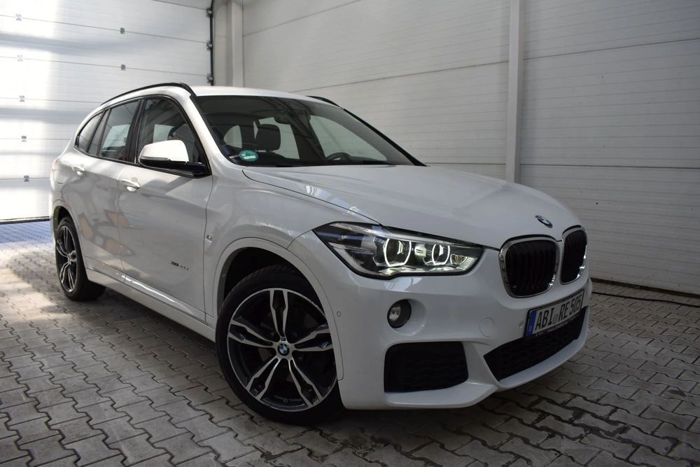 BMW X1 X-Drive, M-pak, LED, Navi, Kamera, Bezwypadek, Serwis ASO, ZADBANA,