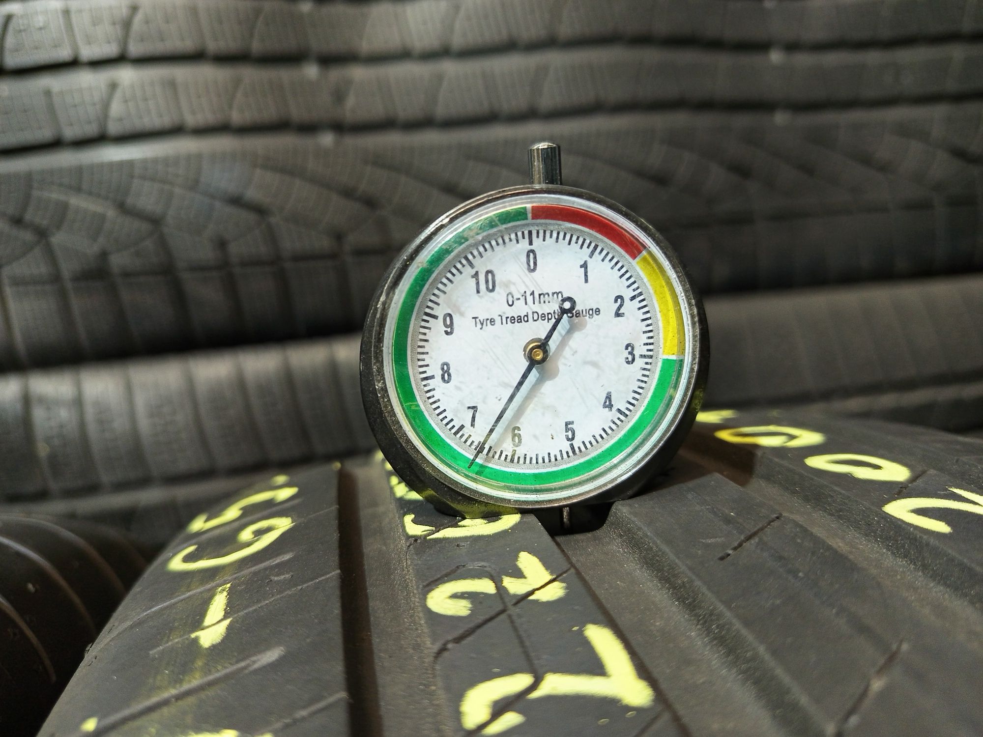 215/65R17 GoodYear EfficientGrip Performance