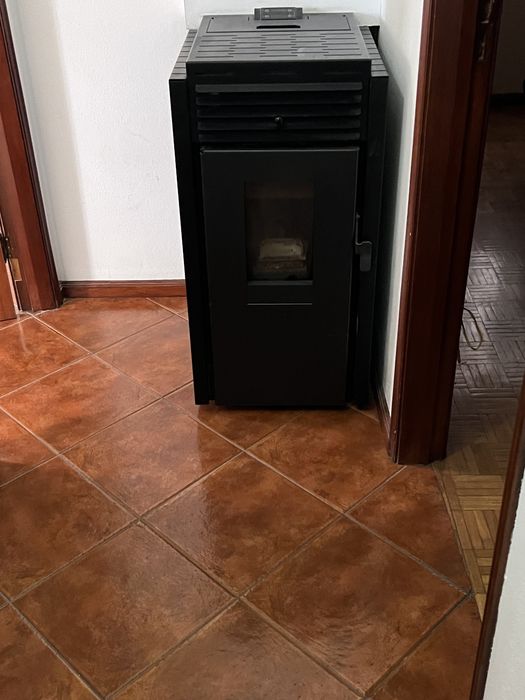 Salamandra a pellets 10 kw