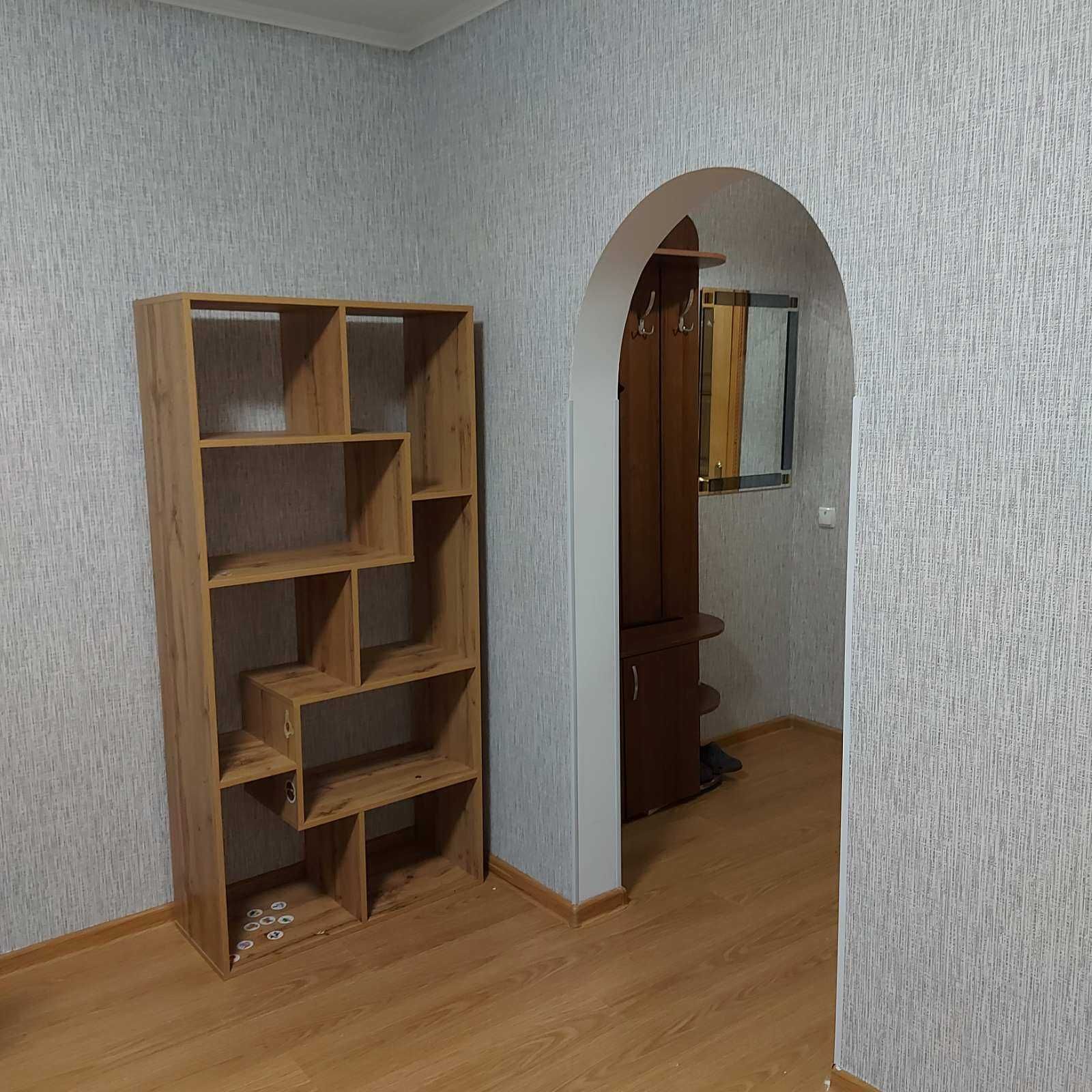 Здам 2-кімнатну квартиру на Лаврухіна.
