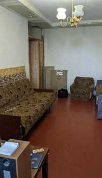 Продам 1-комнатную квартиру на Роганском жилмассиве