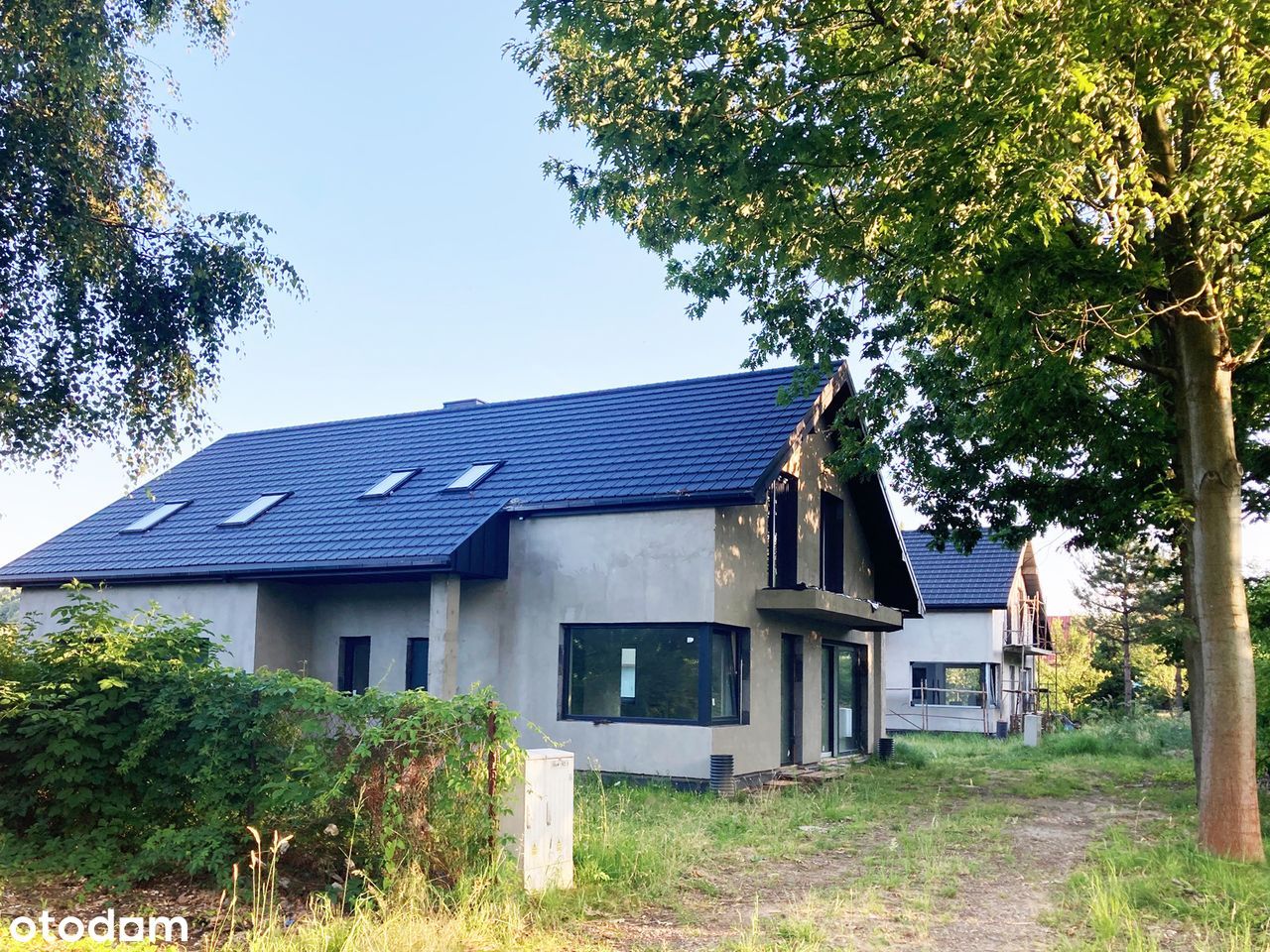 Właściciel sprzeda dom jednorodzinny z widokiem na Opactwo