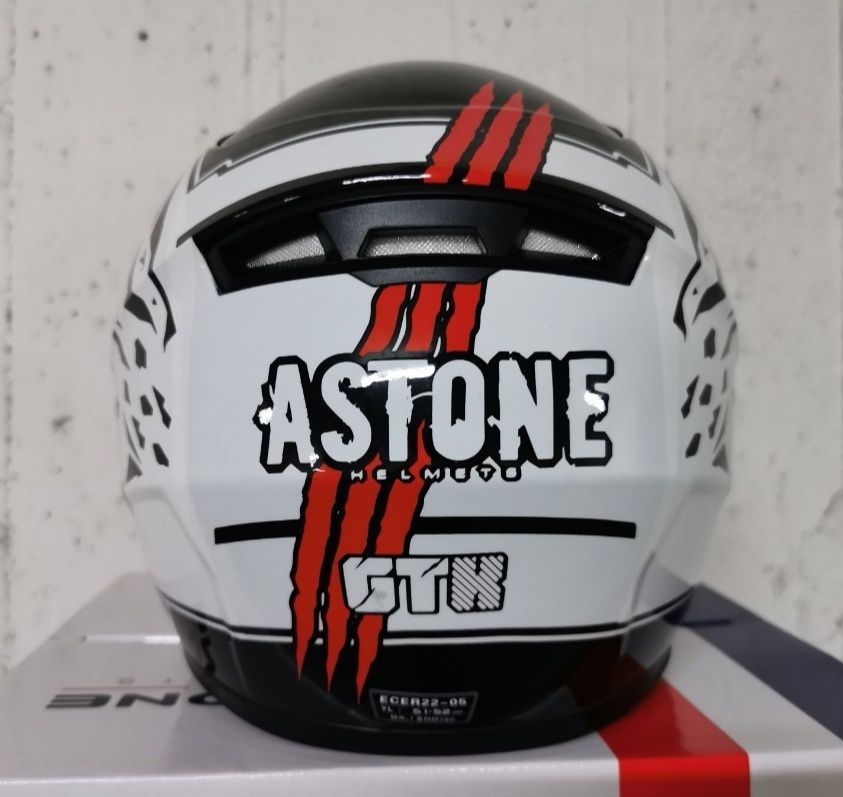 Capacete Integral Criança Astone GT2 Predator Kids ( NOVOS )