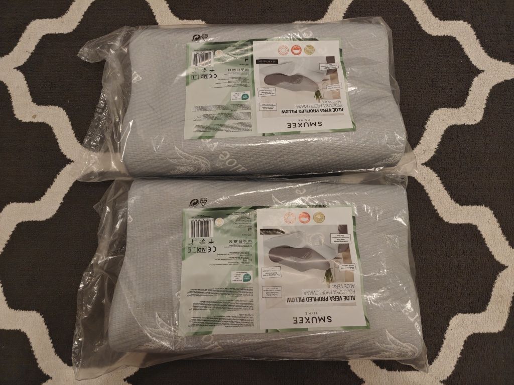 Dwie poduszki profilowane Aloe Vera 50/30/9 nowe