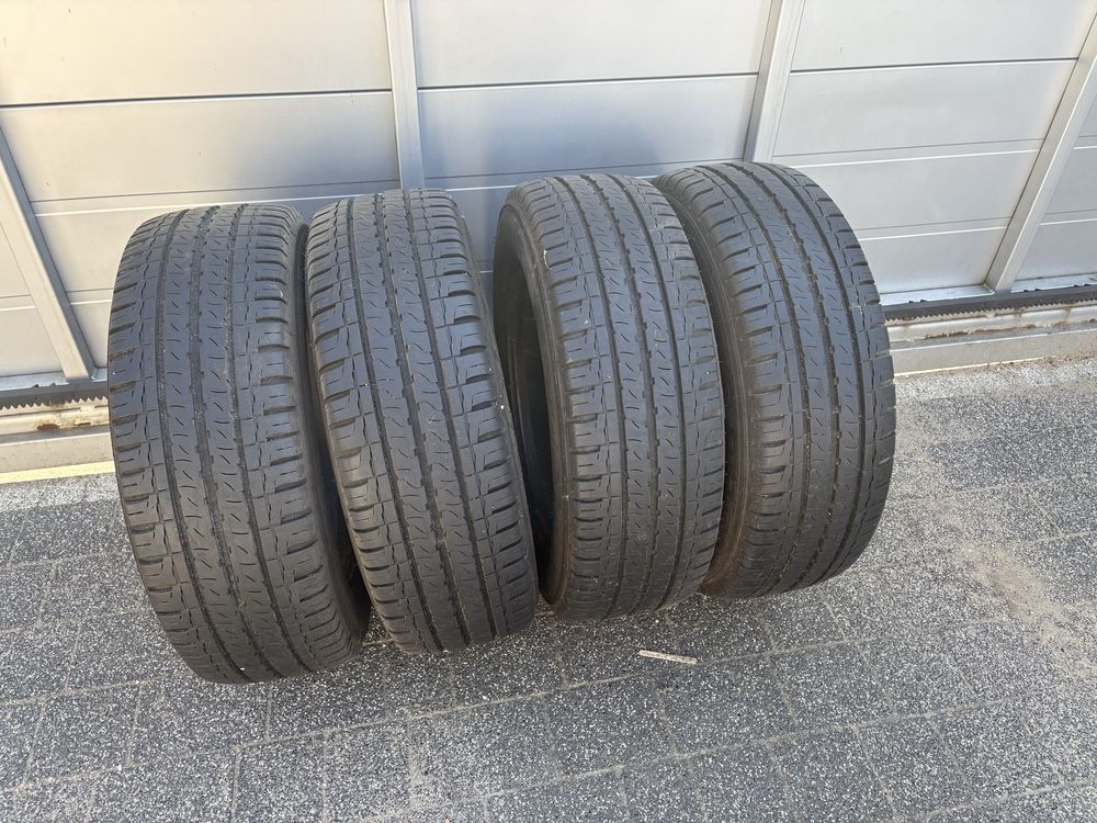 Kompletnopon Kleber transpro 215x65R16C - 4 szt