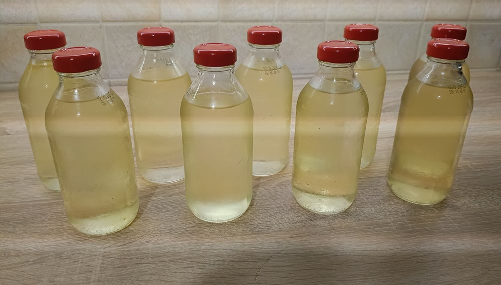 Naturalny sok z pigwy