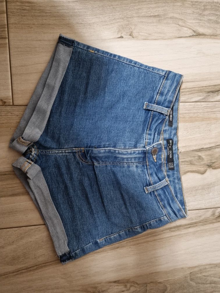 Roupa criança variada