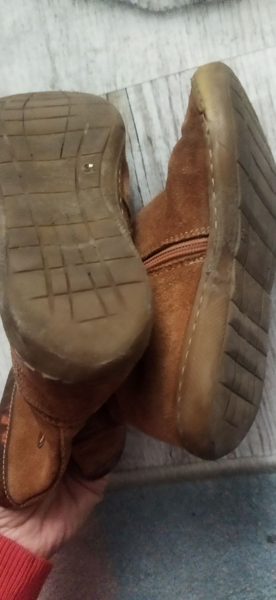 Buty dziecięce, kozaczki zamszowe, lekkie