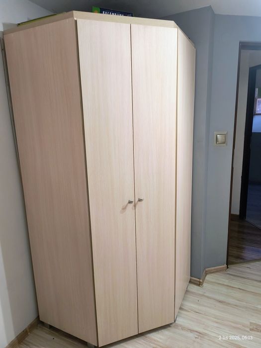 Szafa narożna - pokój