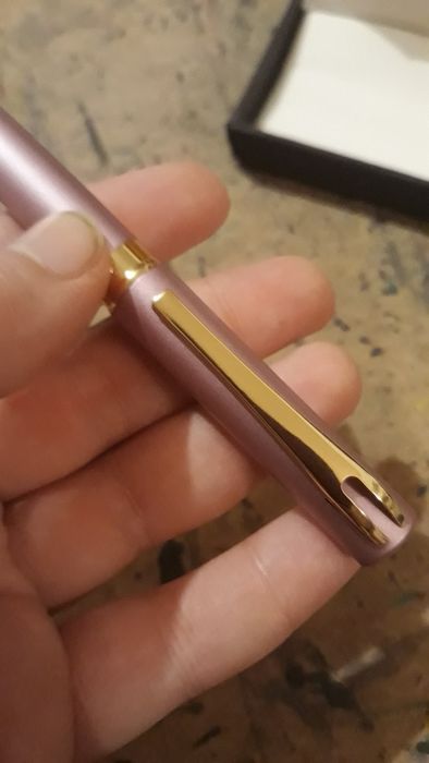 Ручка стержень в подарочной коробке металл цветной корпус DIKAWEN 203