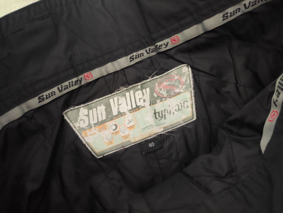 Spodnie narciarskie snowboardowe zimowe narty sanki SunValley M 40 42