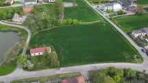 Sprzedam działkę budowlaną 5200 m² z domem, nad stawem 5 km od Gąbina