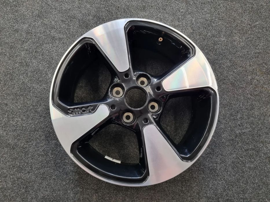 Alufelga Smart ForTwo 15 cali 4x100  A4534015701 1szt.
