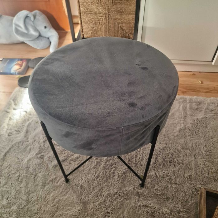 puf siedzisko metalowy