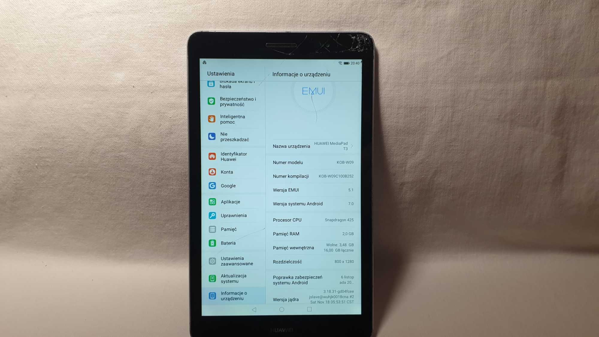 Tablet Huawei MediaPad T3 10 8" 2 GB / 16 GB + Acer.