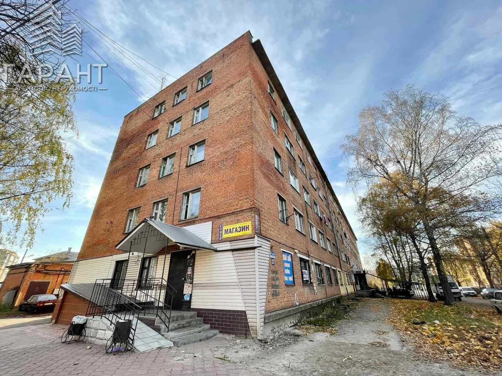 Продам комерційне приміщення 110м2 в центрі міста.