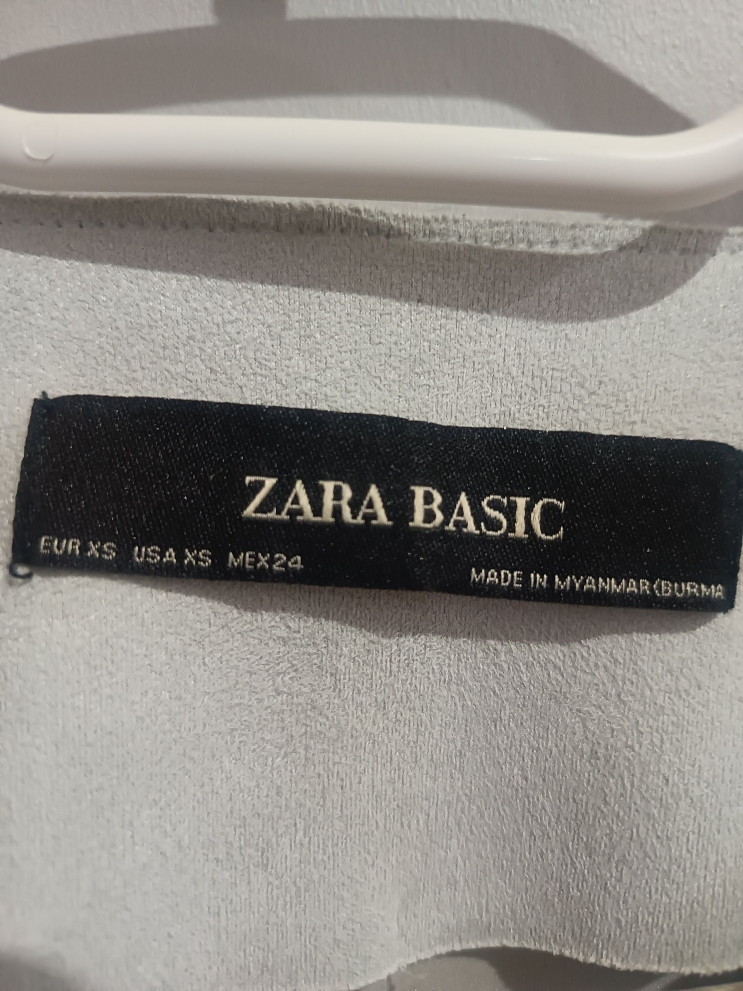 Kurtka Zara w rozmiarze S